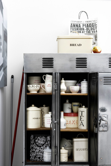 Storage5_06p58_1203244417