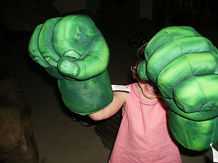 Mimo - hulk hands