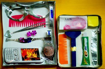 Little jewelry and toiletry sets made out of paper - at CARGO portland