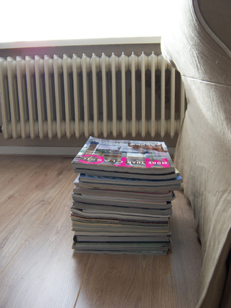 Magazine pile