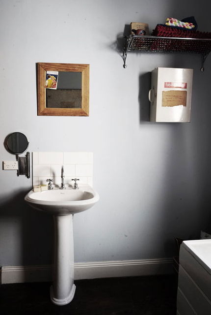 081409lark28_rect640