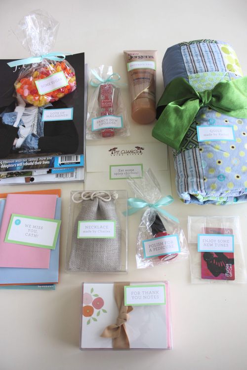 Blonde designs - reunion in a bag - items