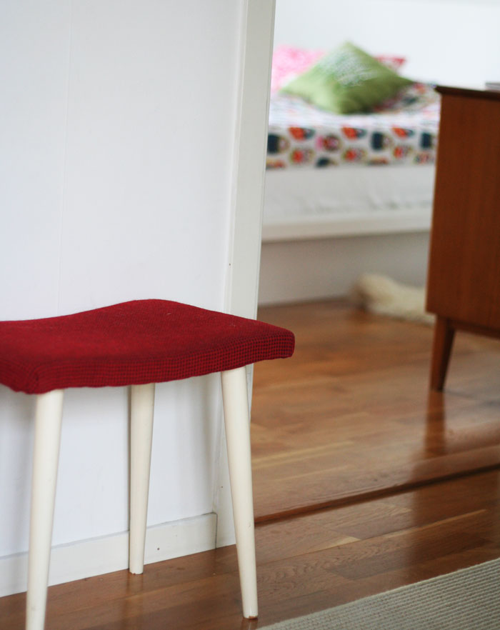 Aprill aprill - bench