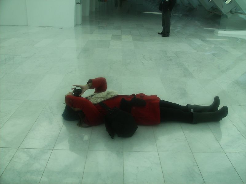 Sharona - floor - photographing