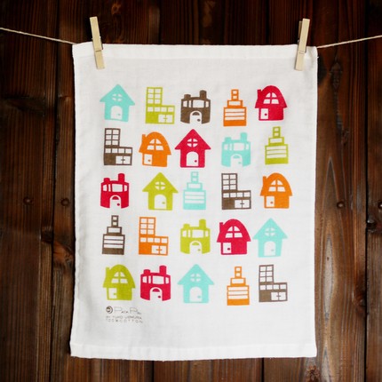 Pata pri tea towel