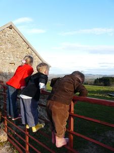Marion - countryside - children