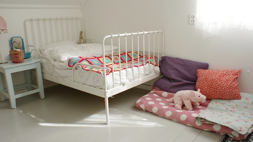 NIB - play area and bedroom