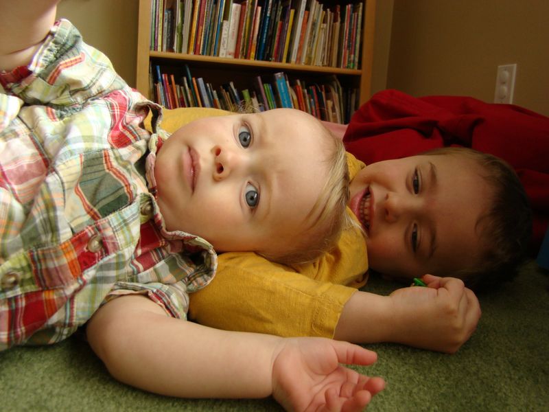 200872_104991742922317_100002344740495_48373_7838752_o