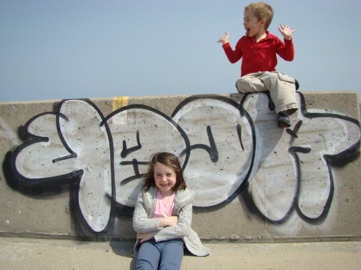 207026_100235376731287_100002344740495_640_3504571_n