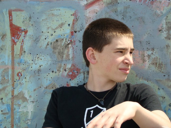 207026_100235376731287_100002344740495_640_3504571_n