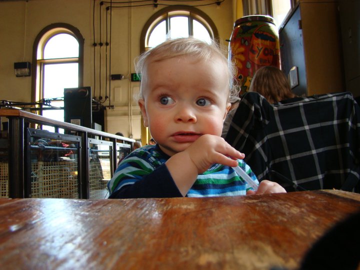 207026_100235376731287_100002344740495_640_3504571_n