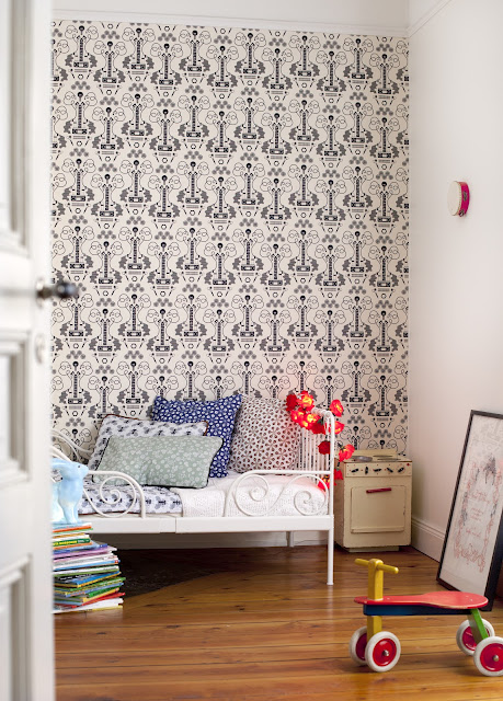 Industri-tapet-helrum